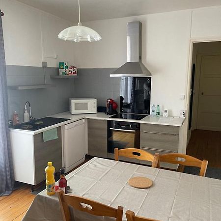 Erliz Apartamento Noyon Exterior foto
